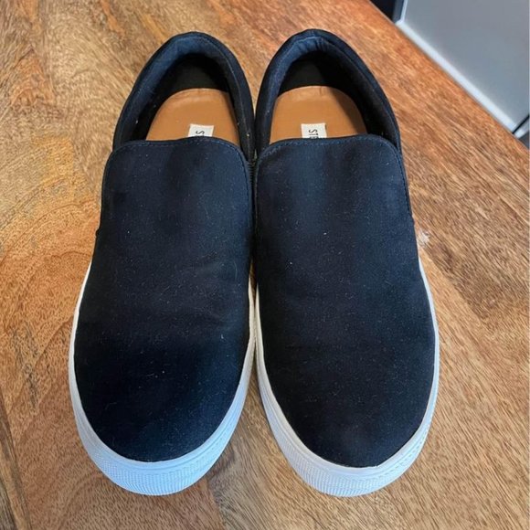 Steve Madden Gills Sneaker - Black - Picture 3 of 5